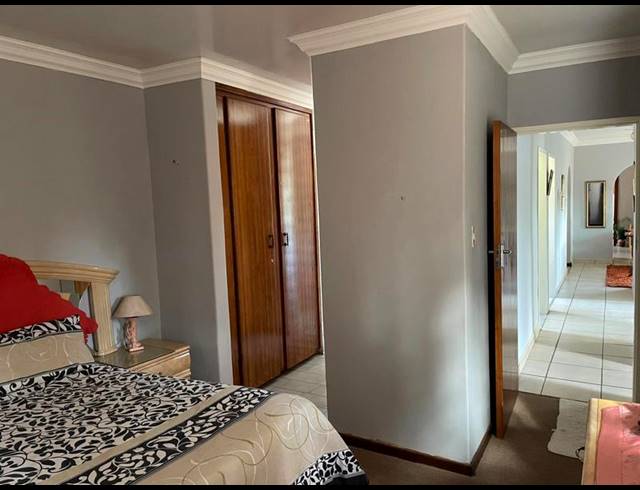 3 BEDROOM HOUSE FOR SALE IN CHANTELLE